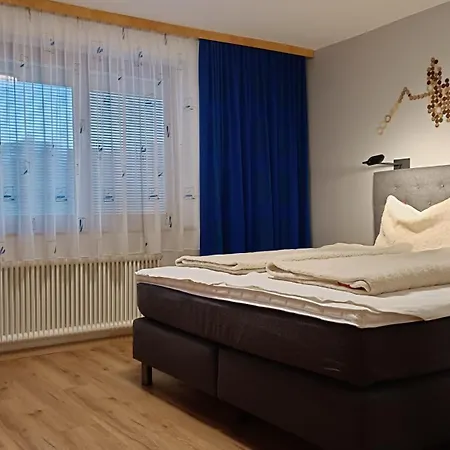 Apartment Ltr-apartment *